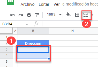 Combinar y Centrar Celdas en Google Sheets